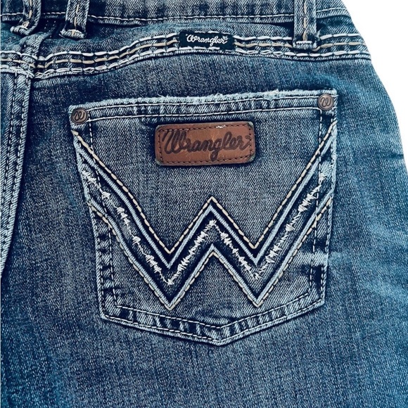 Wrangler Jeans Women’s Size 5 X 34 Long Blue Boot Cut Low Rise Stretch Denim - Picture 3 of 10